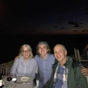 Meet your Posher, Dillon